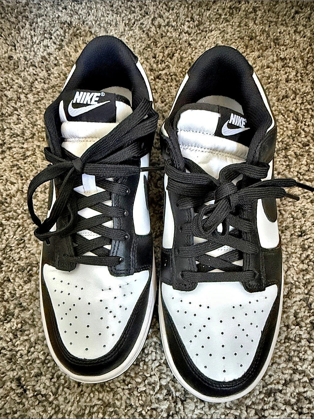 Nike Dunk Low Black & White Sneakers US 8.5